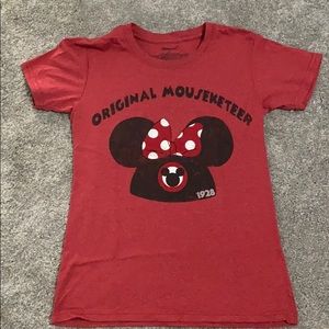 Disney Minnie Mouse shirt